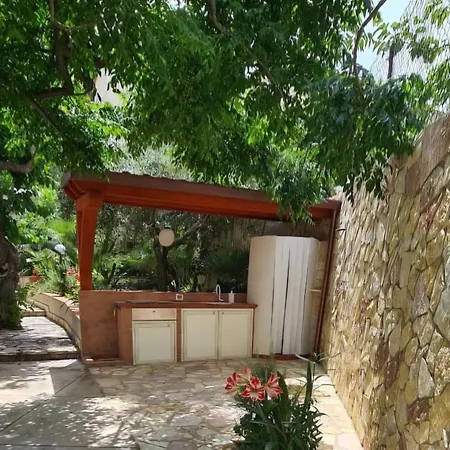 Holiday home Casa Demi