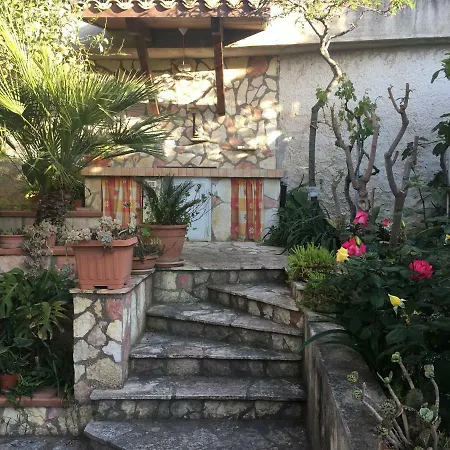 Casa Demi